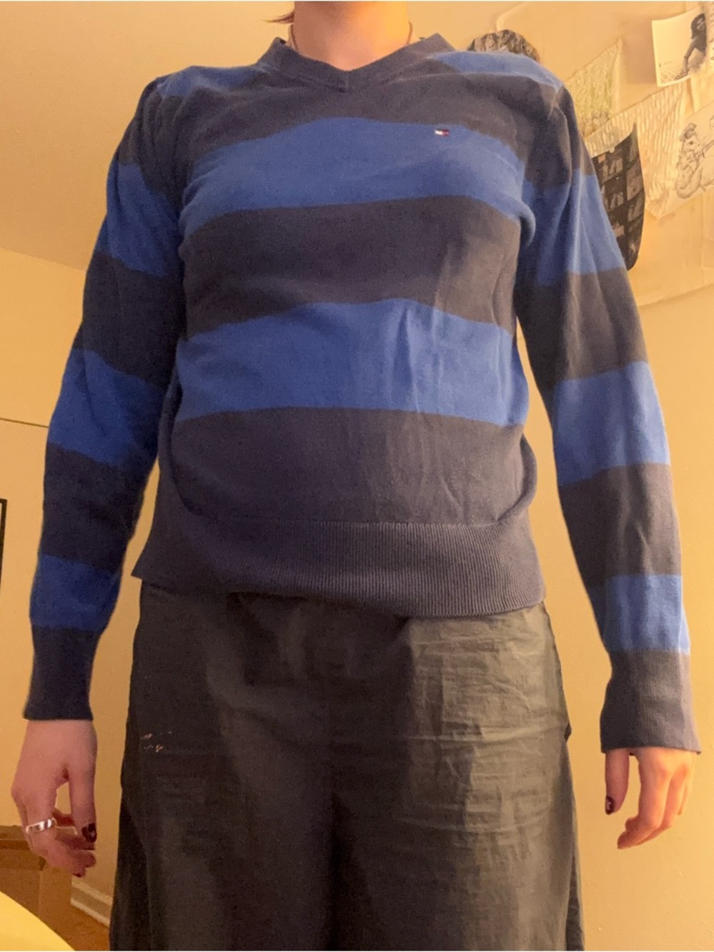 Tommy Hilfiger Men's Blue & Navy Striped V-Neck Sweater